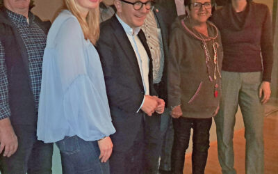 Mit Prominenz beim Dippekuchen